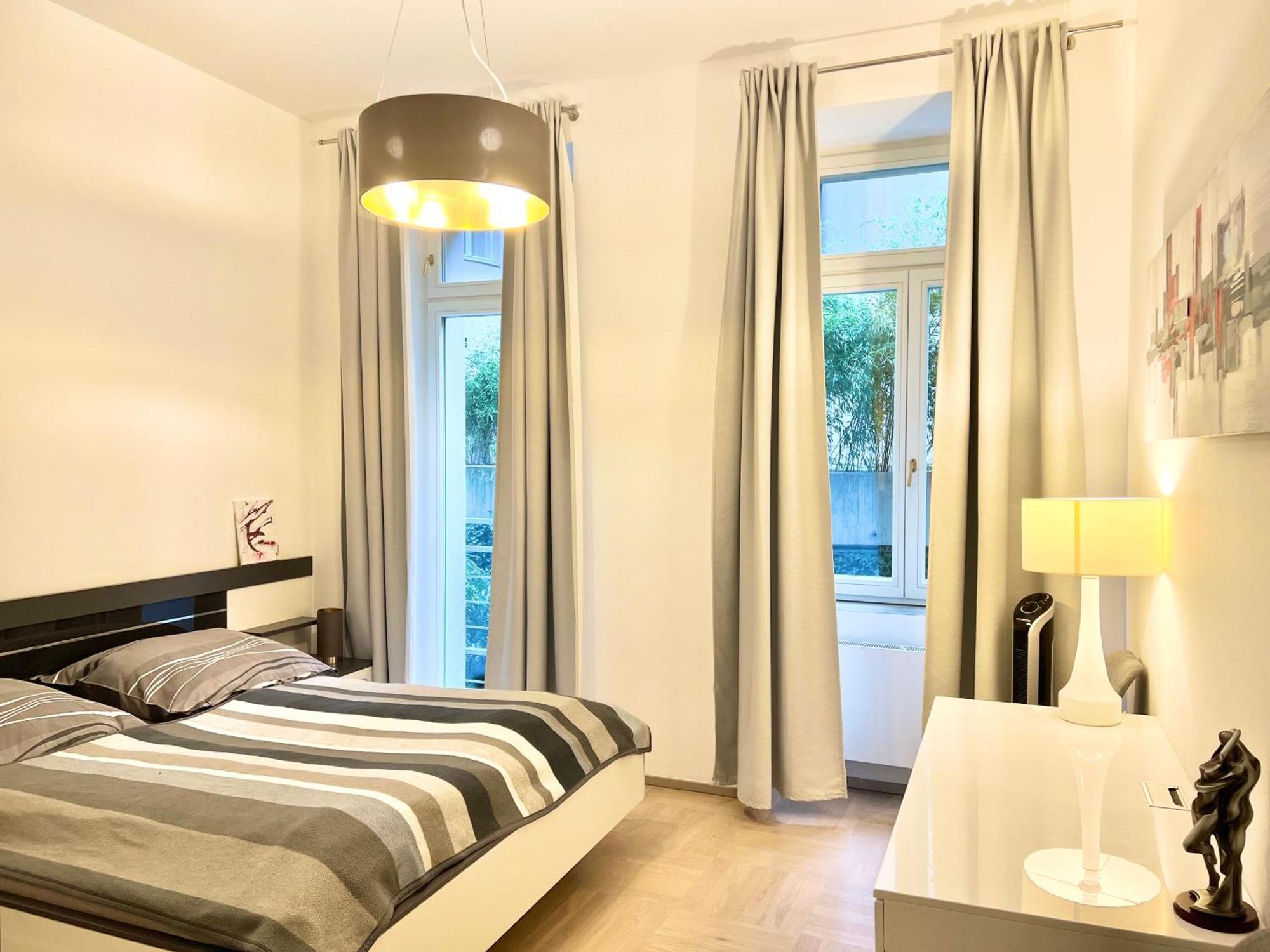 Exclusive Apartment Centrum Прага Экстерьер фото
