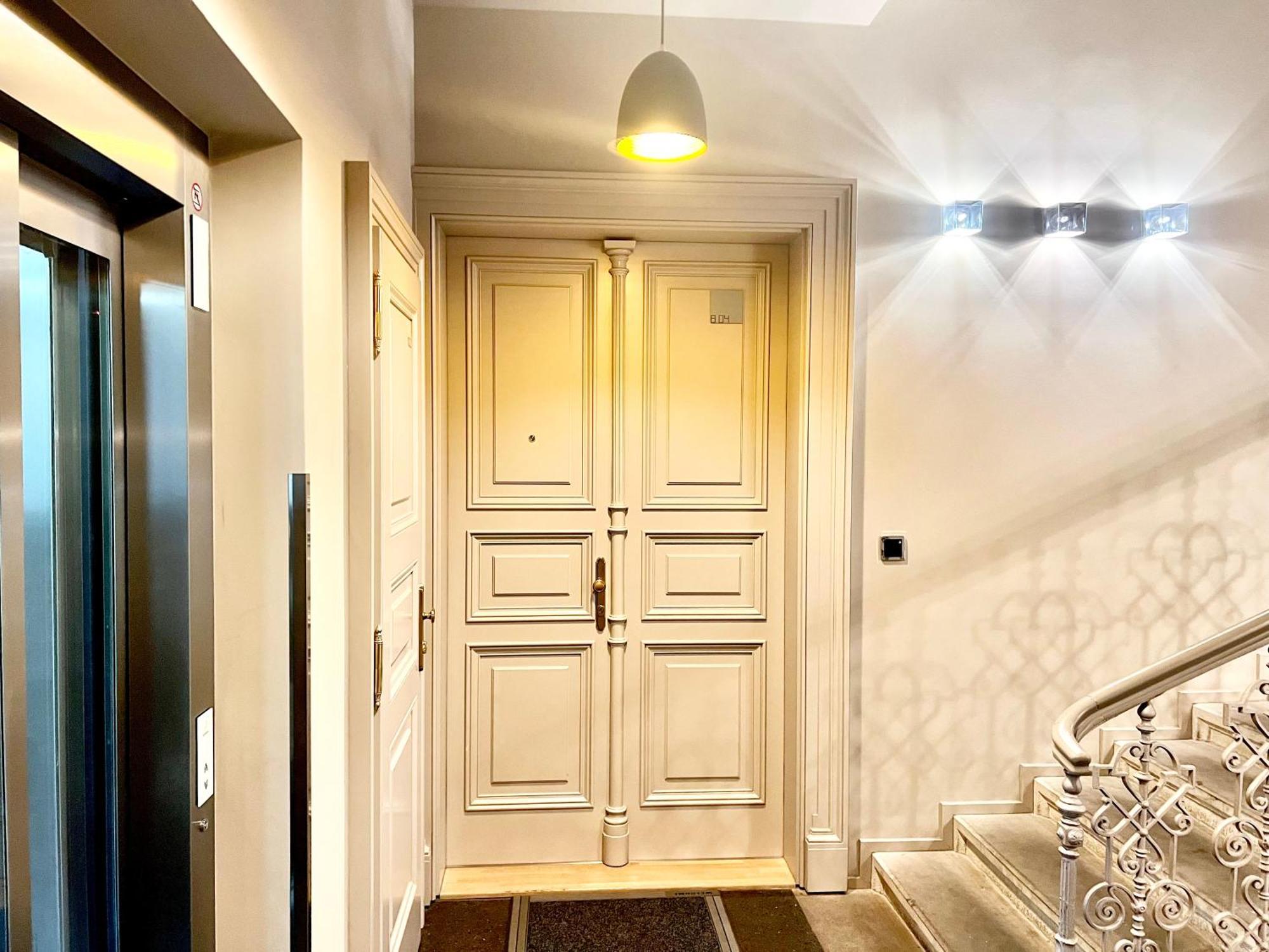 Exclusive Apartment Centrum Прага Экстерьер фото